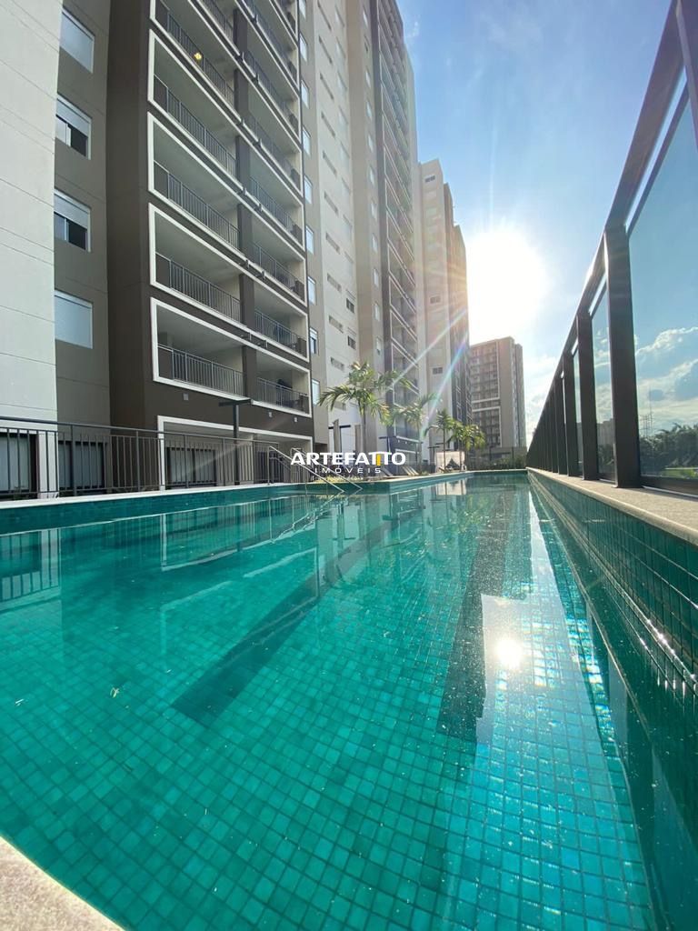  - Apartamento com 67m2, depósito, 2 vagas , 1 suíte