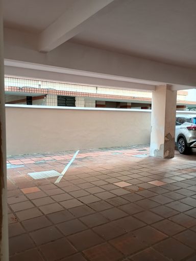 GARAGEM COBERTA