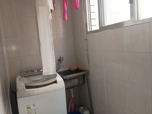ÁREA DE SERVIÇO