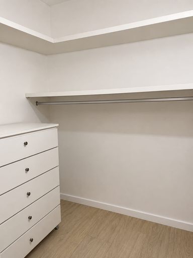 CLOSET QUARTO 2