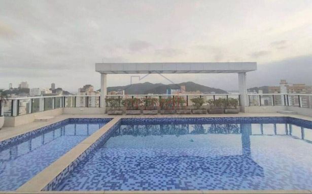 PISCINA NA COBERTURA