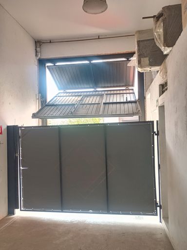 PORTÃO EM AÇO COM ABERTURA DE ATÉ 4,20 METROS DE ALTURA