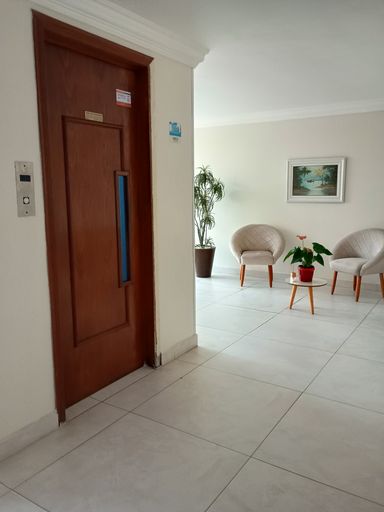 HALL COM ELEVADOR