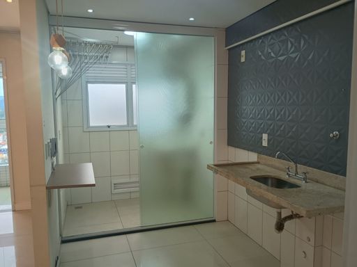 COZINHA COM ÁREA DE SERVIÇO
