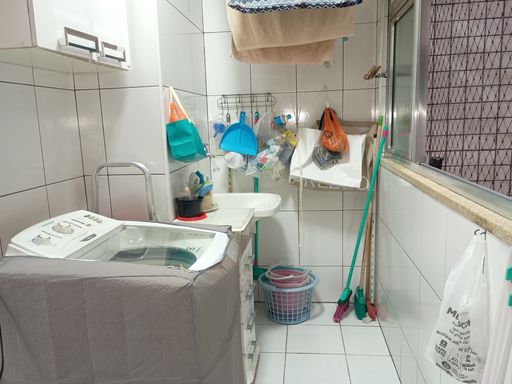 ÁREA DE SERVIÇO