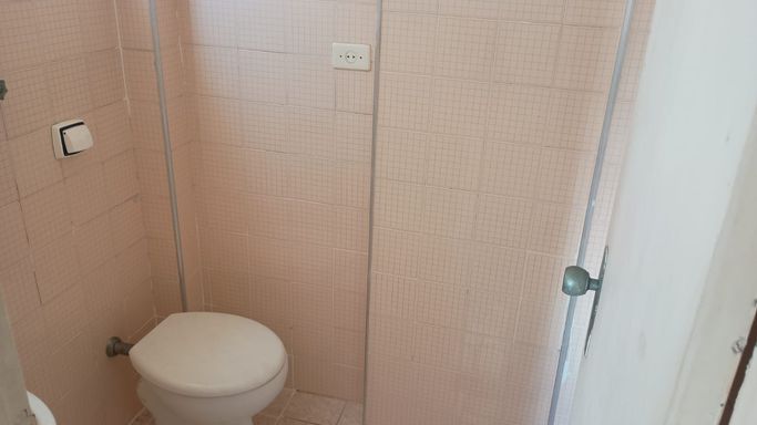 BANHEIRO DE EMPREGADA