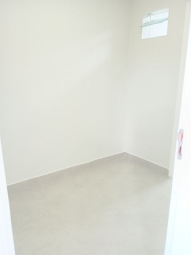 DEPENDÊNCIA DE EMPREGADA