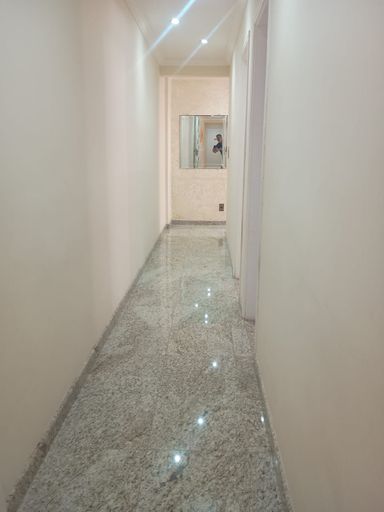 CORREDOR DA SALA