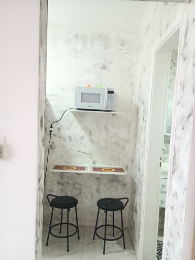 MESINHA DA COZINHA