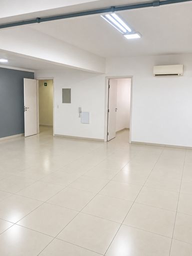 SALA 1 ESPAÇOSA PISO 1