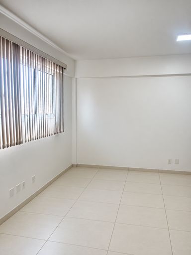 SALA 9 COMERCIAL PISO 2
