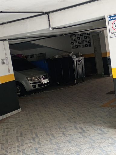 GARAGEM
