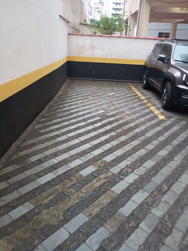 ÁREAS DE GARAGEM