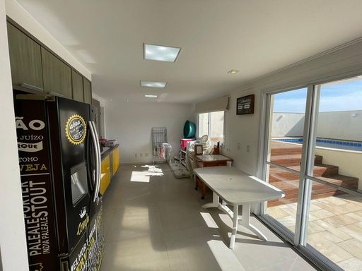 ÁREA SUPERIOR DE LAZER