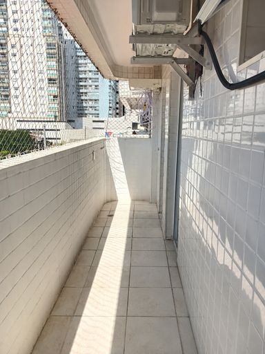 VARANDA LADO PARA ÁREA DE SERVIÇO
