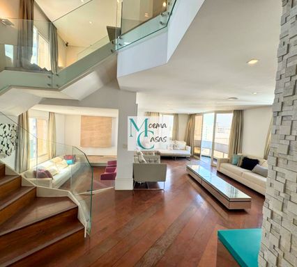 Acesso ao piso superior