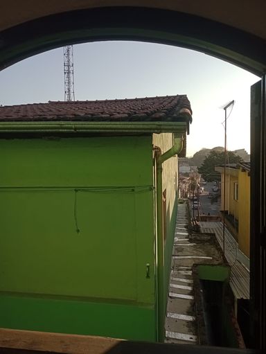 Vista do dormitório da edícula