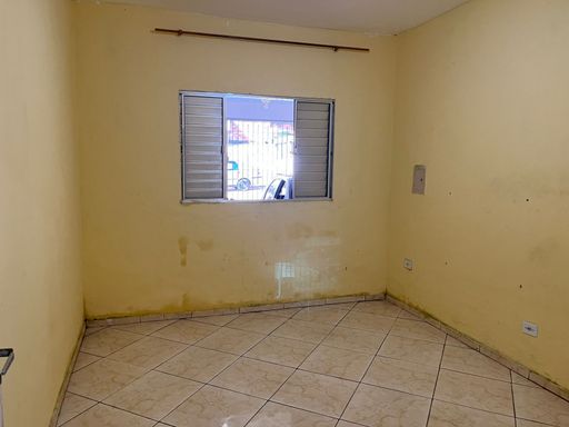 Dormitório ( casa 1)