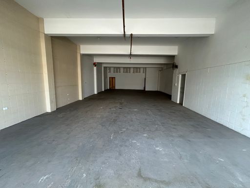 Salão com 160m2