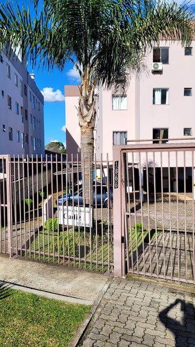 vista da entrada do prédio
