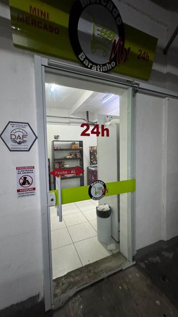 Mini mercado 24h dentro do condomínio, oferecendo mais praticidade para o dia a dia dos moradores.
