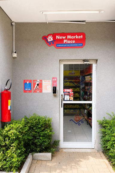 Mini mercado dentro do condomínio, trazendo mais praticidade ao dia a dia.