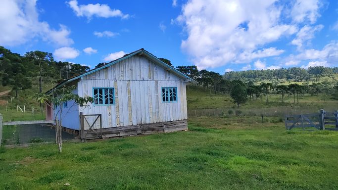 CASA DE MADEIRA