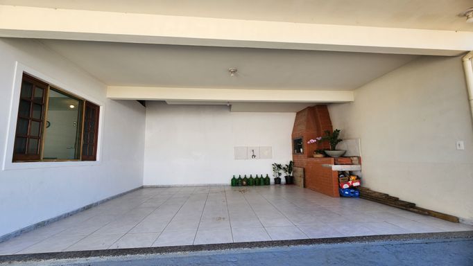 GARAGEM PARA 2 CARROS