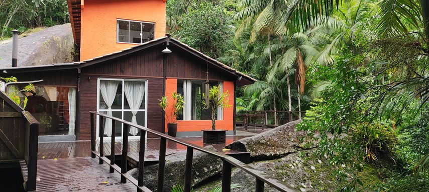 CASA C O NATUREZA VENDA E TROCA NA CIDADE DE SANTO AMARO DA IMPERATRIZ SC
