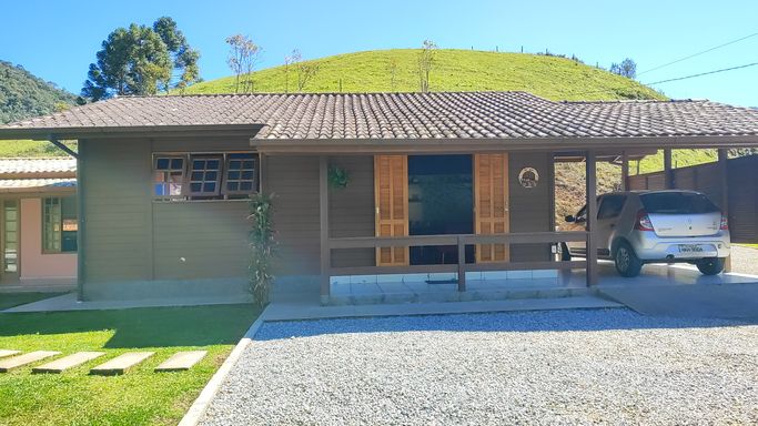 CASA PRINCIPAL E VARANDA