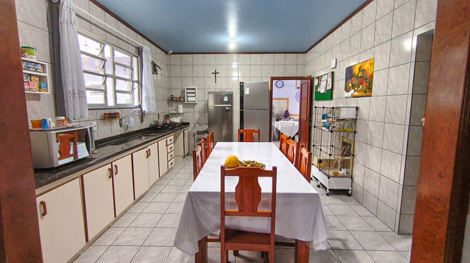 Cozinha com mesa - casa à venda em Águas Mornas/SC