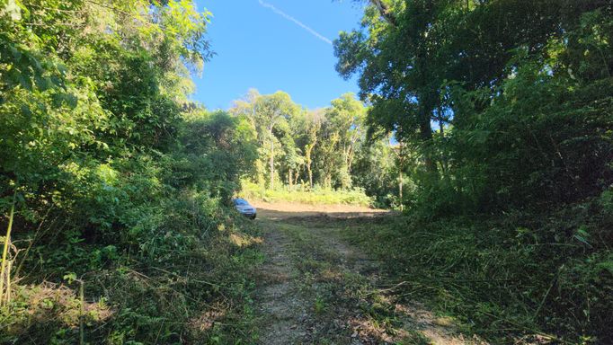 ESTRADA E CHAO DE CASA