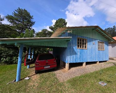 Frente casa e garagem