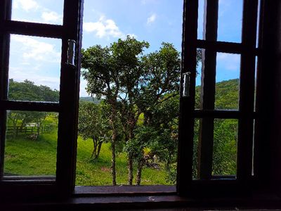 Vista janela sala casa auxiliar