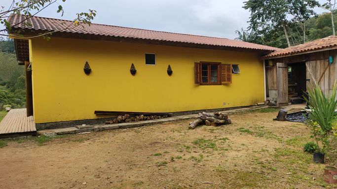 FUNDOS DA CASA
