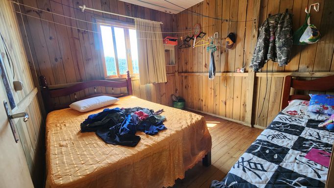 QUARTO COM CAMA