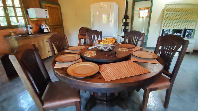 MESA DA SALA DE JANTAR