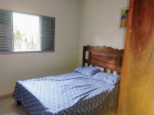DORMITORIO DE CASAL COM CAMA