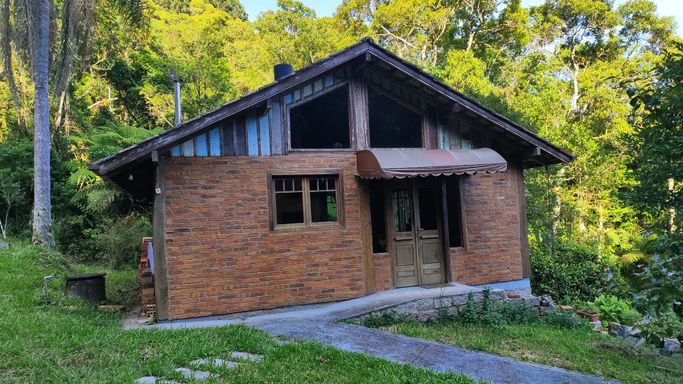 SEGUNDA CASA AFREA RUSTICA LINDA