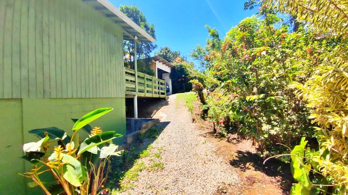 ACESSO  PARA CASA E FLORES