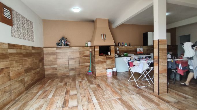 CHHURRRASQUEIRA N AREA DE FETAS