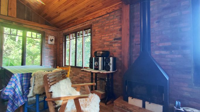 LAREIRACADEIRA E LAREIRA