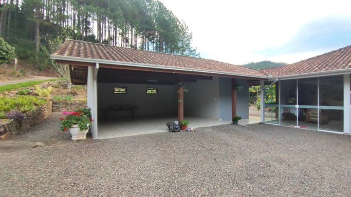 GARAGEM PARA 2 CARROS