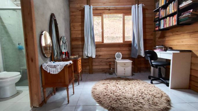 ESPACO NA SUITE PARA INTALAR BANHEIRA DE HIDROMASSAGEM