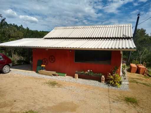 CASA E VARANDA DO SITIO