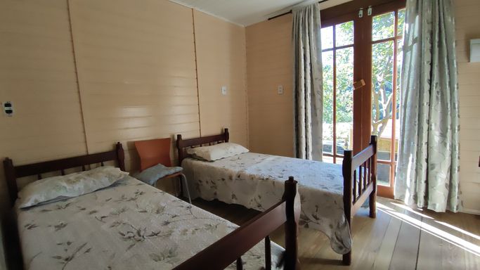 SEGUNDO DORMITORIO CASA 01