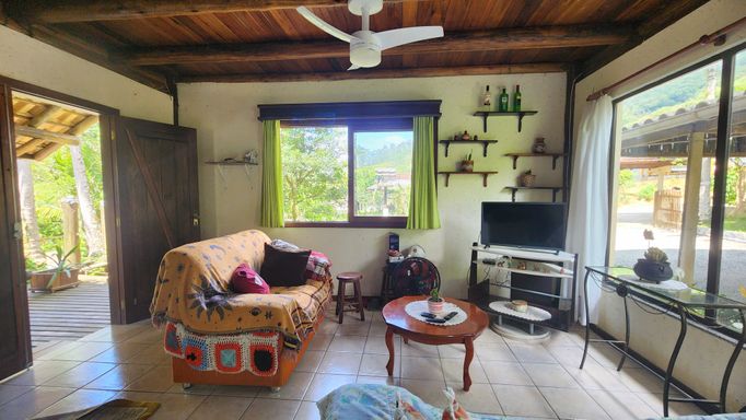 SALA DE ESTAR COM MOVEIS