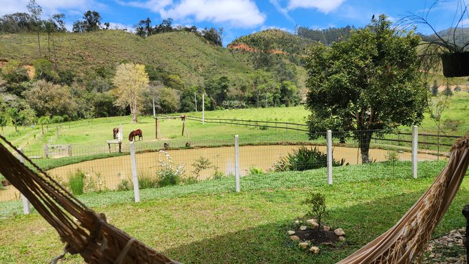 AÇUDE, HRAMADO E CAVALOS...