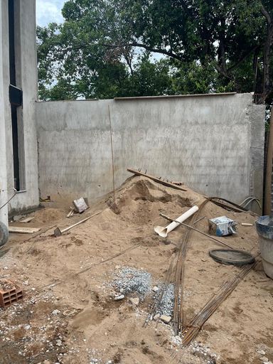 Área de fundos onde será o espaço gourmet com churrasqueira a carvao