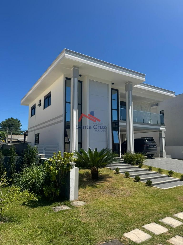 Sobrado à venda com 4 quartos, 225m² - Foto 2